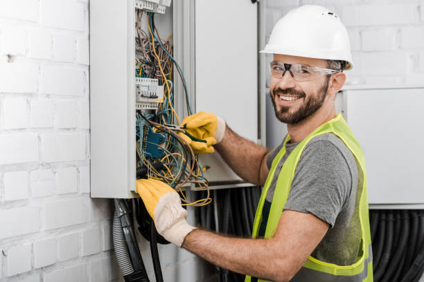Best Commercial Electrician Services  in Kingston, RI